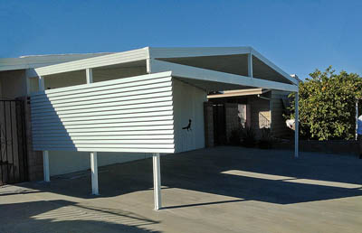 Mobile Home Awning with Screen